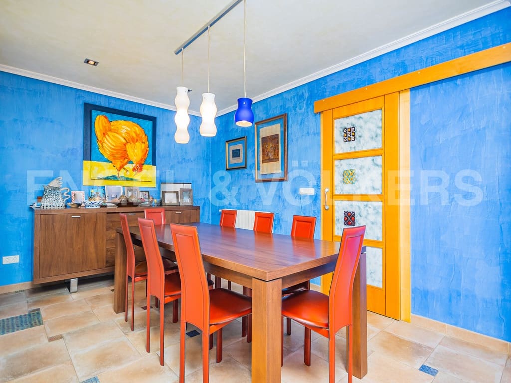 5 bedroom Villa for sale in Benidorm with pool garage - € 800,000 (Ref: 9938912)