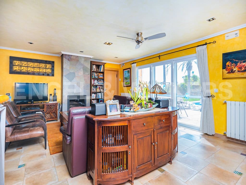 5 sypialnia Willa na sprzedaż w Benidorm z basenem garażem - 800 000 € (Ref: 9938912)