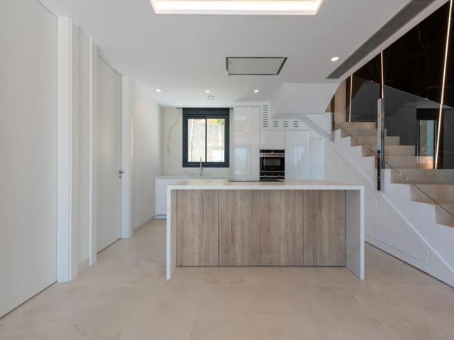 3 sovrum Lägenhet till salu i Benidorm med pool garage - 1 650 000 € (Ref: 9946049)