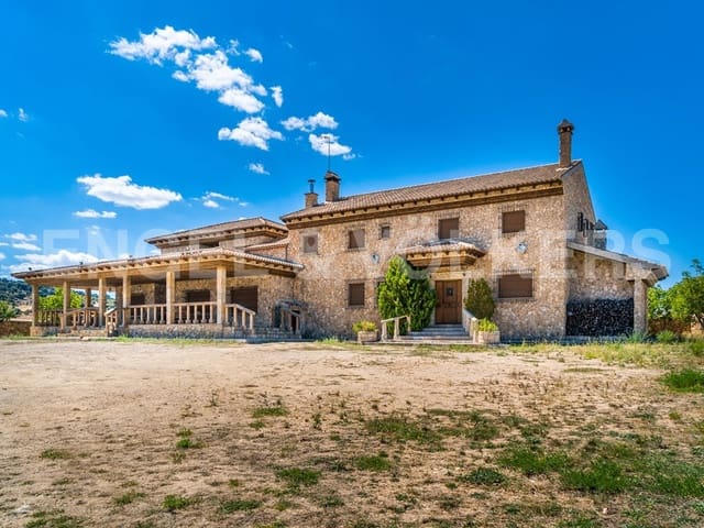 21 slaapkamer Finca/Landhuis te koop in Yeste met garage - € 6.500.000 (Ref: 9946333)