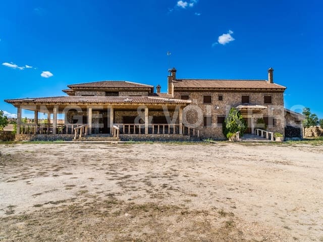 21 slaapkamer Finca/Landhuis te koop in Yeste met garage - € 6.500.000 (Ref: 9946333)