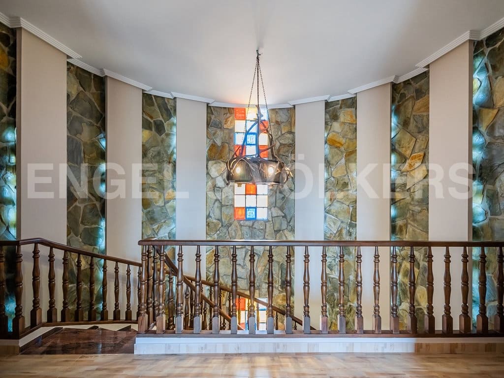 21 soveværelse Finca/Landehus til salg i Yeste med garage - € 6.500.000 (Ref: 9946333)