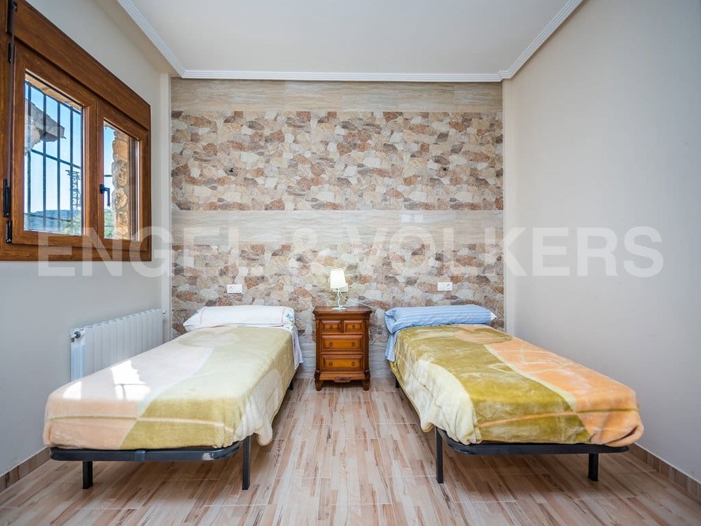 21 soveværelse Finca/Landehus til salg i Yeste med garage - € 6.500.000 (Ref: 9946333)