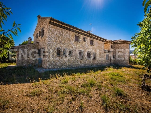 21 slaapkamer Finca/Landhuis te koop in Yeste met garage - € 6.500.000 (Ref: 9946333)