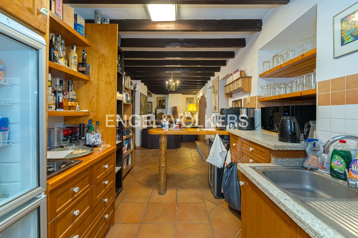 7 soverom Finca/Herregård til salgs i Relleu med svømmebasseng garasje - € 925 000 (Ref: 9948395)