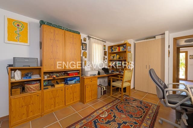 7 quarto Quinta/Casa Rural para venda em Relleu com piscina garagem - 925 000 € (Ref: 9948395)
