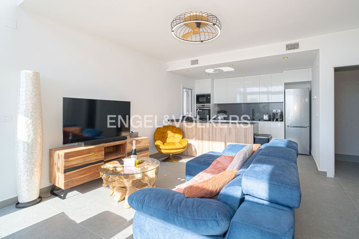 Garage til salg i Polop - € 650.000 (Ref: 9948396)