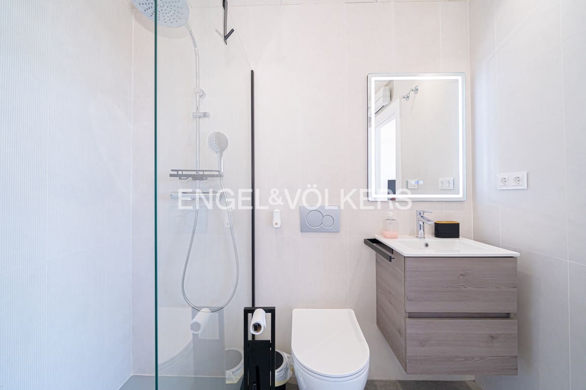 Garage til salg i Polop - € 650.000 (Ref: 9948396)
