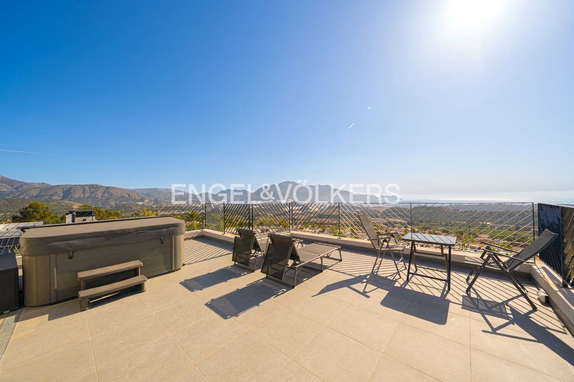 3 camera da letto Villa in vendita in Polop con piscina garage - 650.000 € (Rif: 9948396)
