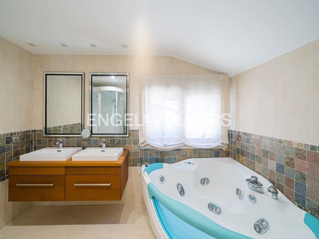 3 sovrum Villa till salu i Benidorm med garage - 2 250 000 € (Ref: 9950517)