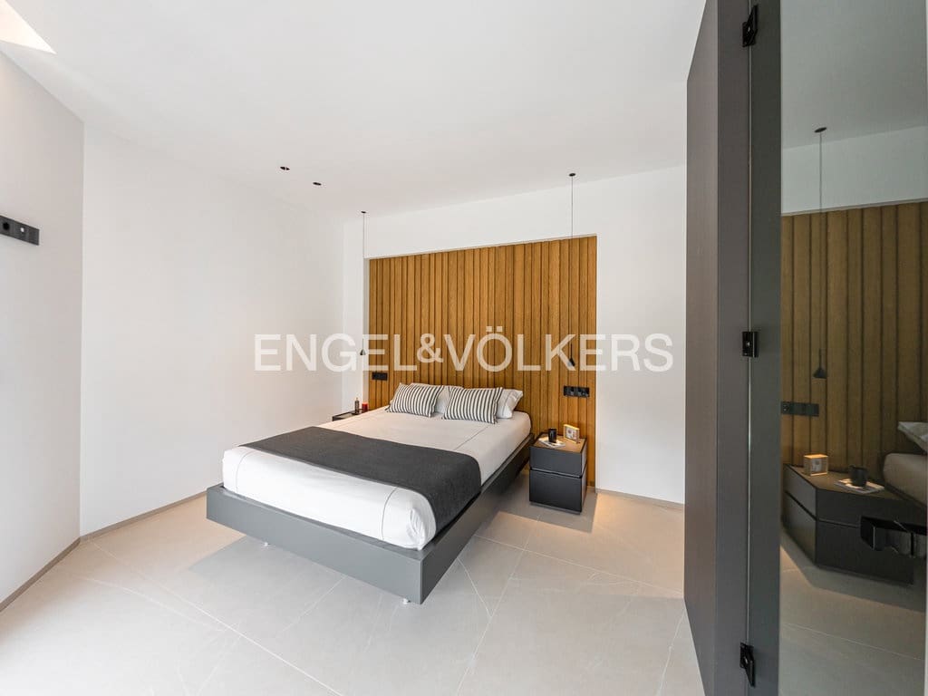4 sypialnia Willa na sprzedaż w Benidorm z basenem garażem - 2 825 000 € (Ref: 9956546)