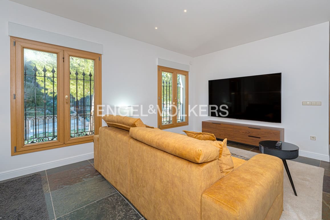 5 Zimmer Villa zu verkaufen in Guadalest mit Pool Garage - 2.400.000 € (Ref: 9958559)