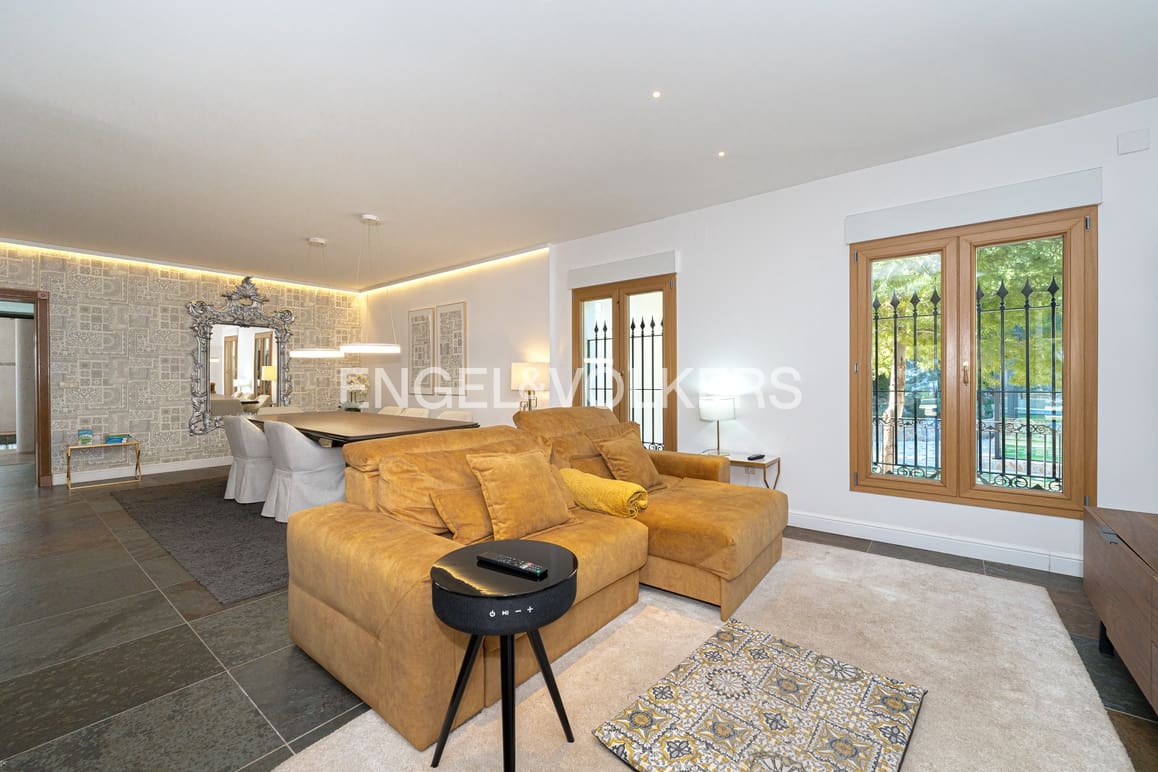 5 Zimmer Villa zu verkaufen in Guadalest mit Pool Garage - 2.400.000 € (Ref: 9958559)