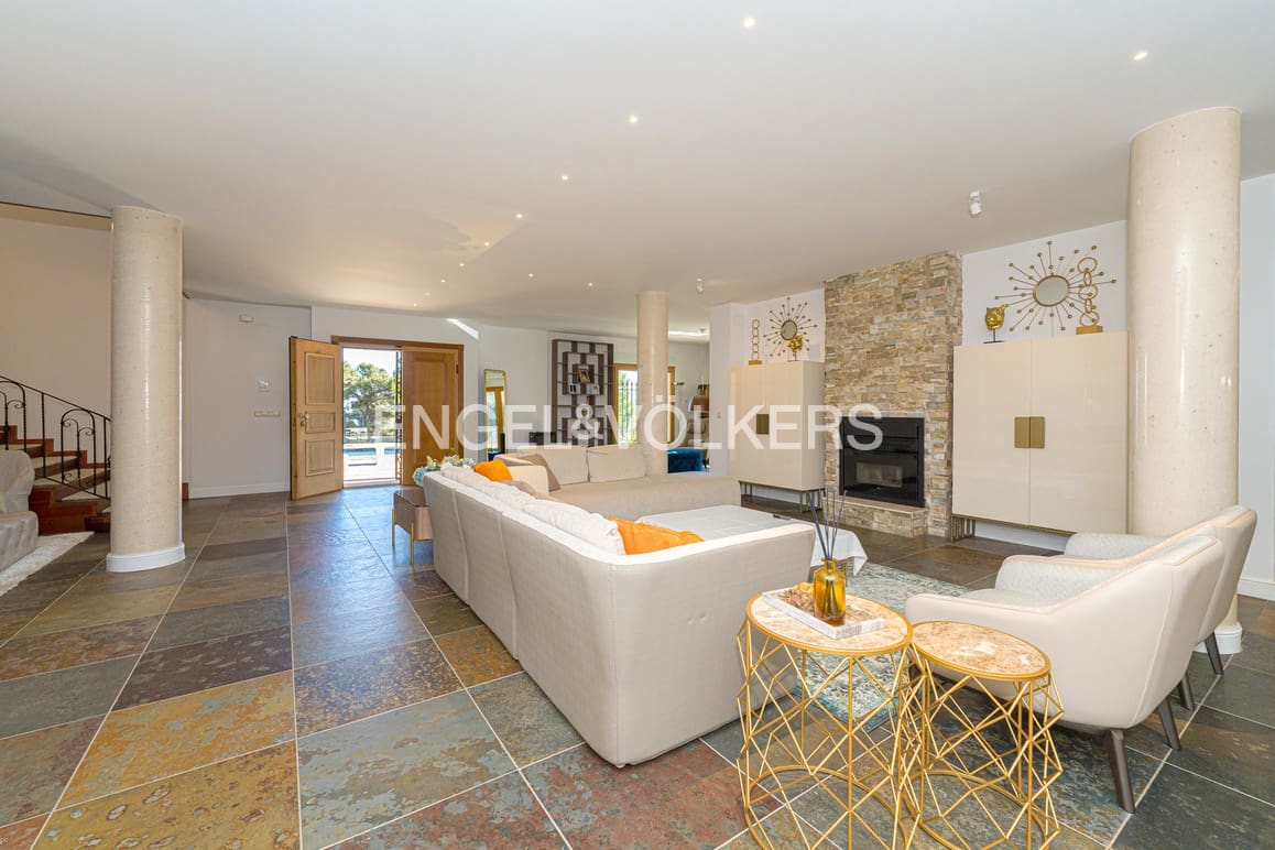5 Zimmer Villa zu verkaufen in Guadalest mit Pool Garage - 2.400.000 € (Ref: 9958559)