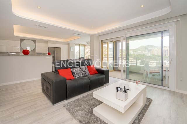 Apartamento de 3 habitaciones en Cala de Finestrat, Finestrat en venta - 550.000 € (Ref: 9977654)