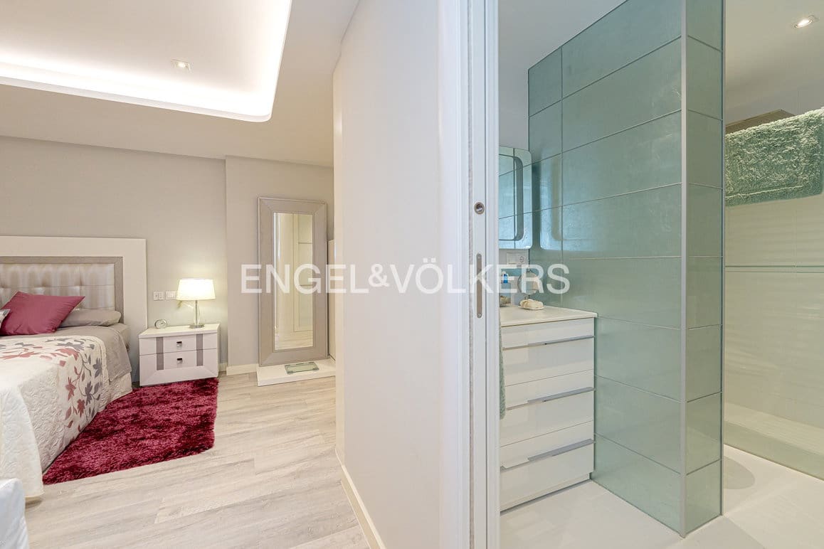 3 chambre Appartement à vendre à Cala de Finestrat - 550 000 € (Ref: 9977654)