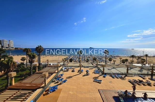 Apartamento de 2 habitaciones en Juzgados - Plaza de Toros, Benidorm en venta con piscina garaje - 760.000 € (Ref: 9981389)