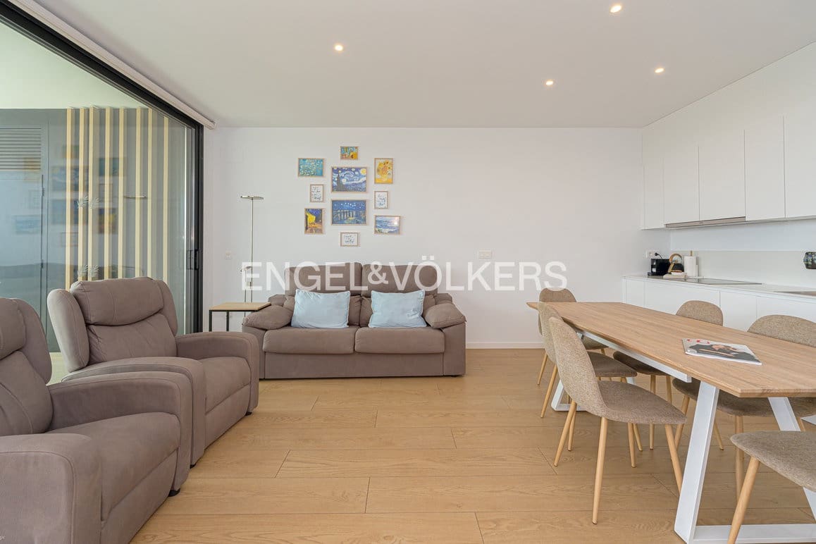 2 bedroom Apartment for sale in La Villajoyosa / Vila Joiosa with pool garage - € 649,000 (Ref: 9985327)