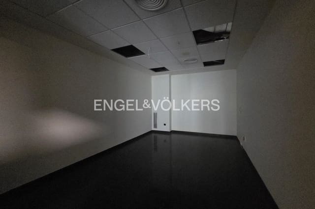 Commercieel te huur in Benidorm - € 2.800 (Ref: 9985328)