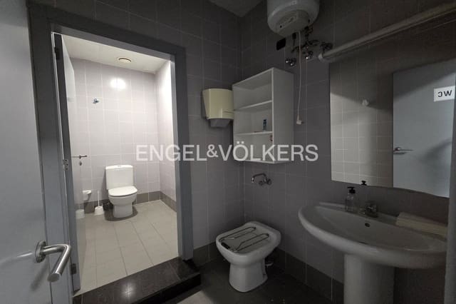 Kommersiell att hyra i Juzgados - Plaza de Toros, Benidorm - 2 800 € (Ref: 9985328)