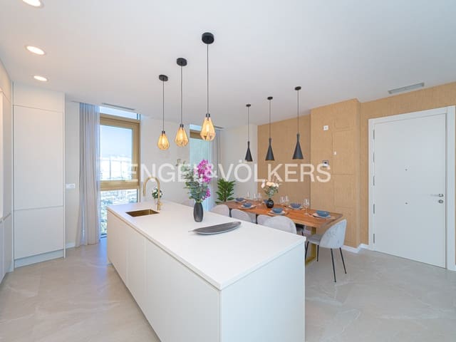 3 soverom Leilighet til salgs i Benidorm med svømmebasseng garasje - € 1 065 000 (Ref: 9985329)