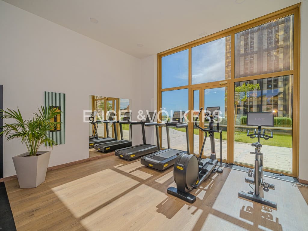 3 Zimmer Apartment zu verkaufen in Benidorm mit Pool Garage - 1.065.000 € (Ref: 9985329)