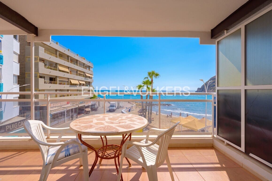 2 sovrum Lägenhet till salu i Cala de Finestrat - 320 000 € (Ref: 9989469)