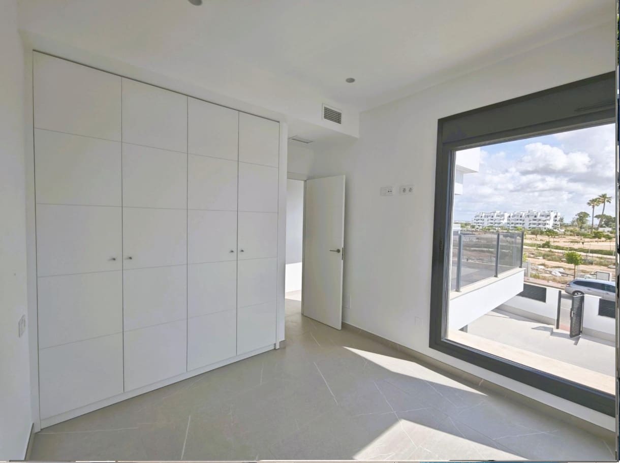 5 bedroom Villa for sale in Torre-Pacheco with pool - € 675,000 (Ref: 10009685)