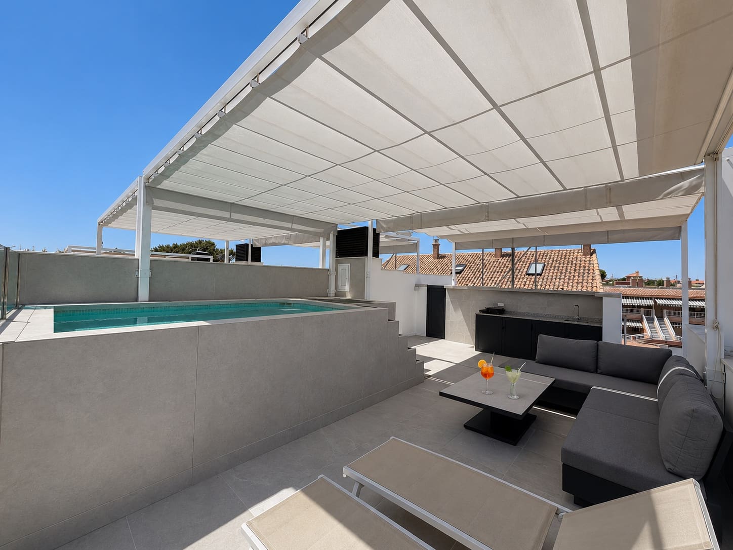 3 soveværelse Byhus til salg i Torre de la Horadada - € 580.000 (Ref: 10009899)