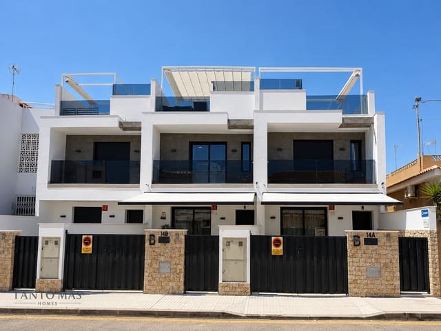 Casa de 3 habitaciones en Torre de la Horadada, Pilar de la Horadada en venta - 580.000 € (Ref: 10009899)