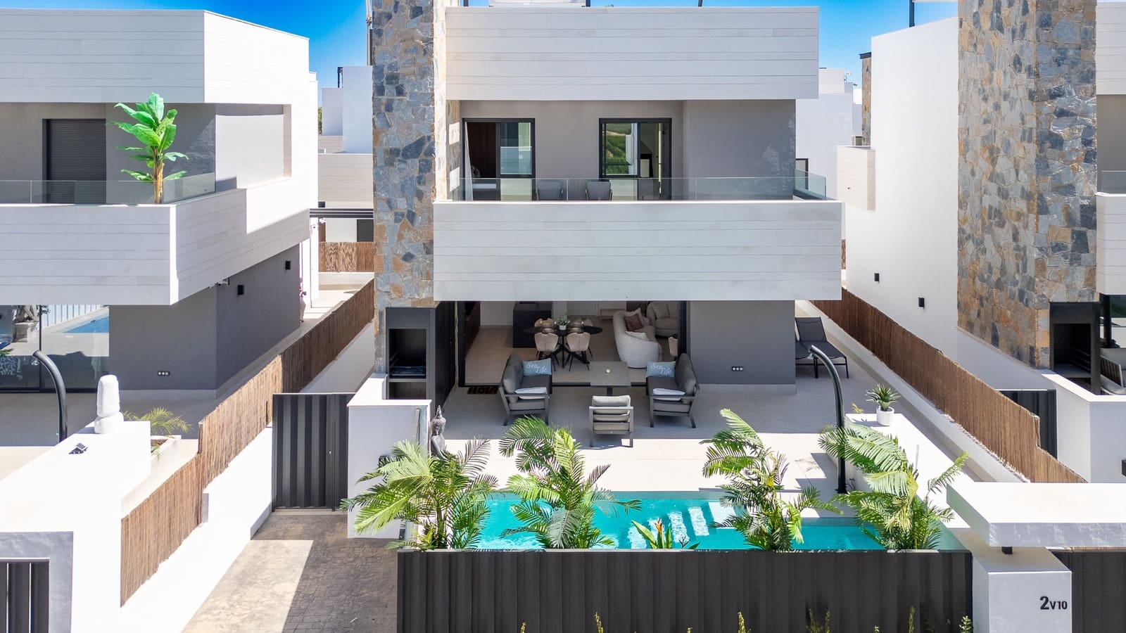 4 bedroom Villa for sale in Torre-Pacheco with pool - € 579,000 (Ref: 10012506)