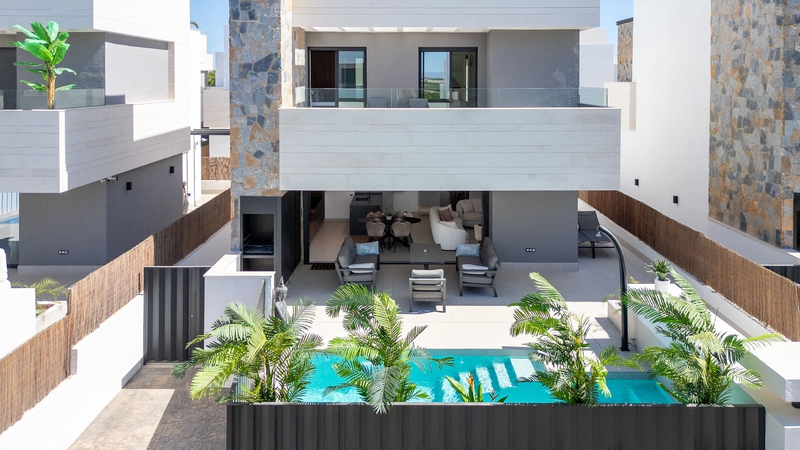 4 bedroom Villa for sale in Torre-Pacheco with pool - € 579,000 (Ref: 10012506)