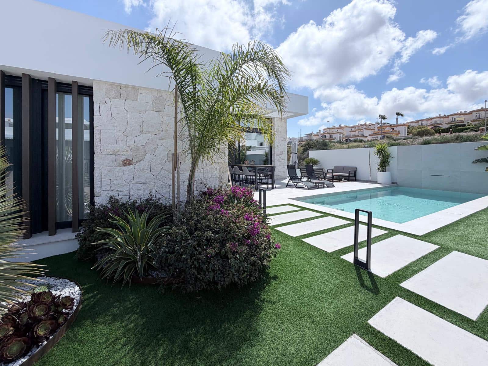 4 soverom Villa til salgs i Rojales - € 899 000 (Ref: 10024648)
