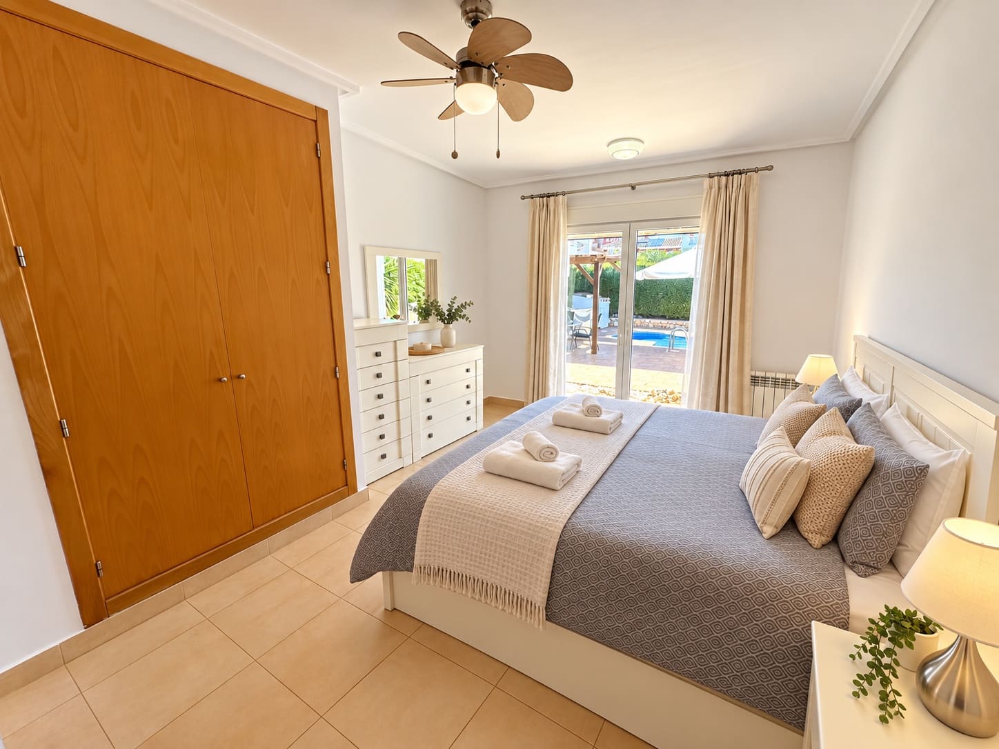 2 makuuhuone Huvila myytävänä paikassa Mar Menor Golf Resort mukana uima-altaan - 319 950 € (Ref: 10101379)