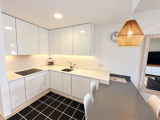 Apartamento de 2 habitaciones en Santiago de la Ribera, San Javier en venta con piscina garaje - 249.000 € (Ref: 10118167)