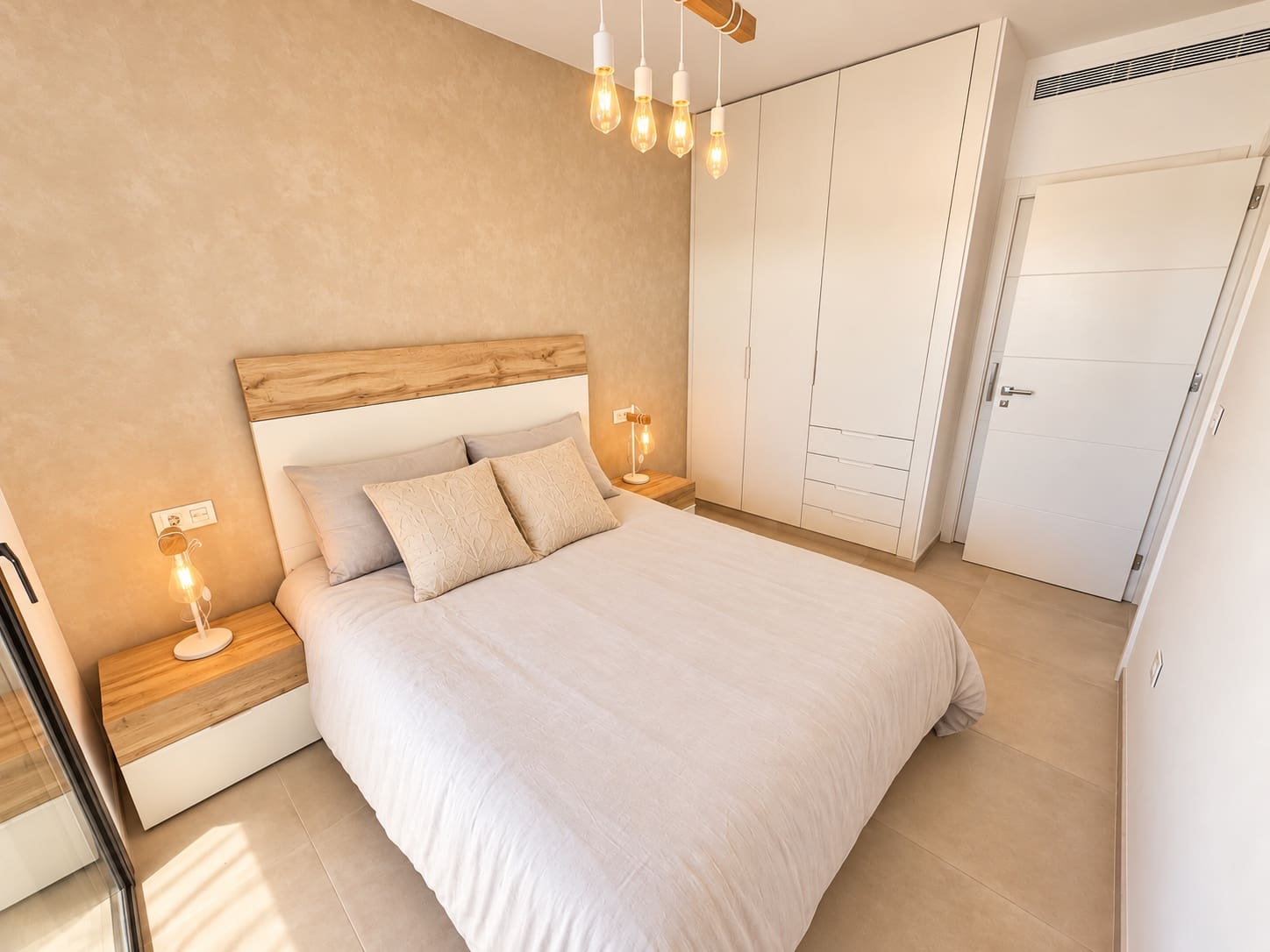 Apartamento de 2 habitaciones en Santiago de la Ribera en venta con piscina garaje - 249.000 € (Ref: 10118167)