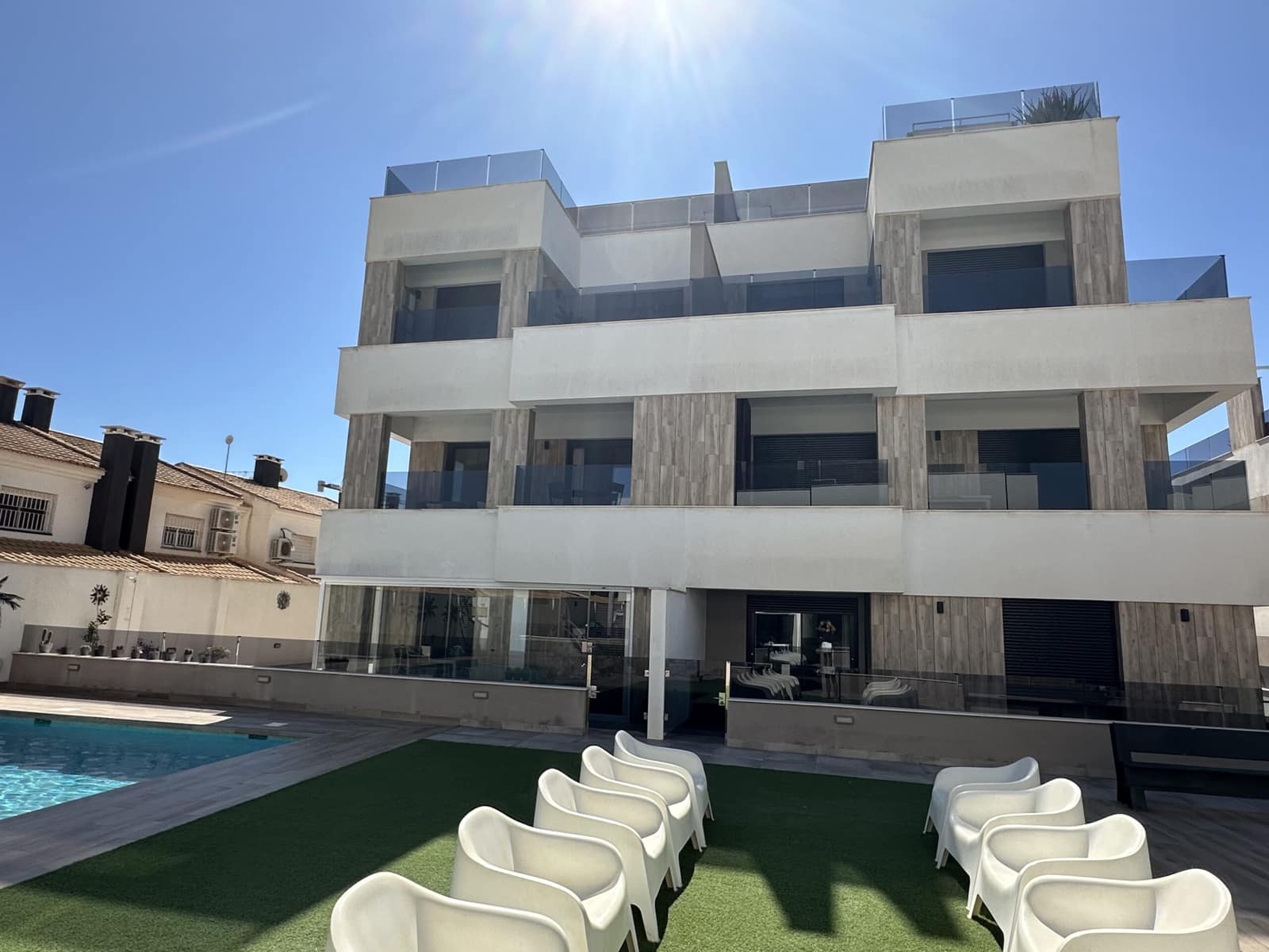 Apartamento de 2 habitaciones en Santiago de la Ribera en venta con piscina garaje - 249.000 € (Ref: 10118167)