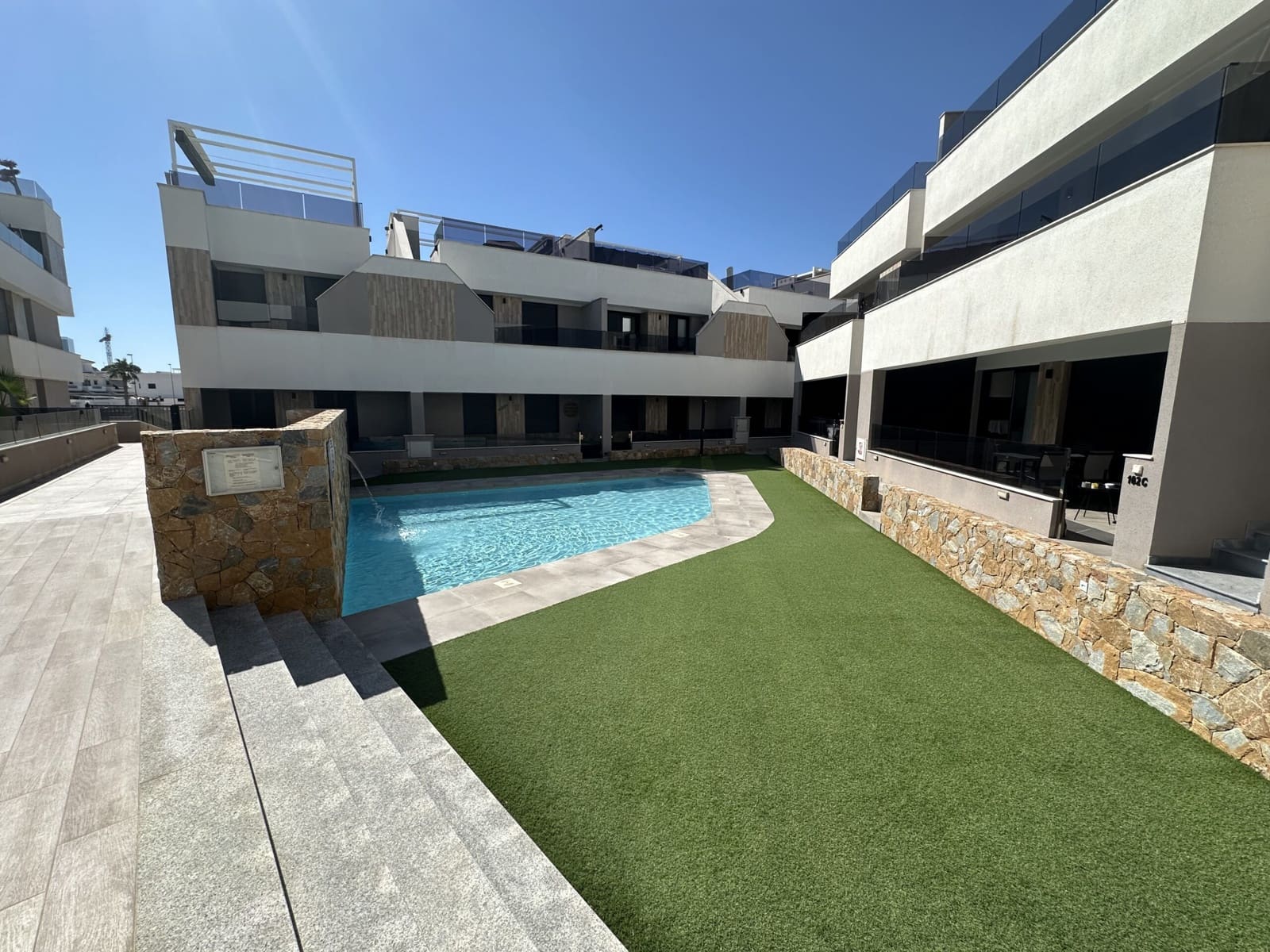 Apartamento de 2 habitaciones en Santiago de la Ribera en venta con piscina garaje - 249.000 € (Ref: 10118167)