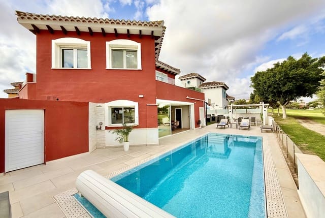 4 camera da letto Villa in vendita in Mar Menor Golf Resort, Torre-Pacheco con piscina garage - 980.000 € (Rif: 10120607)
