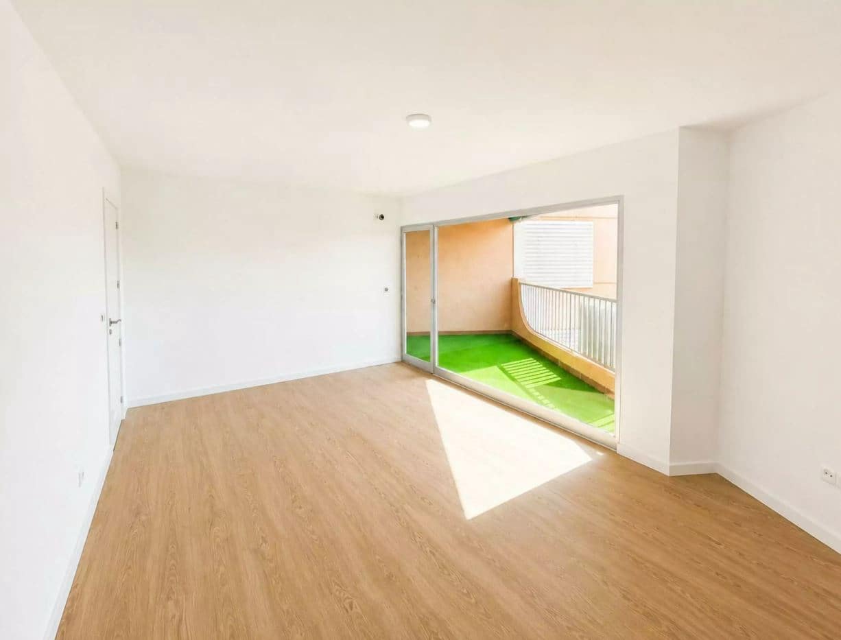 3 bedroom Apartment for sale in La Zenia with pool - € 247,000 (Ref: 10120988)