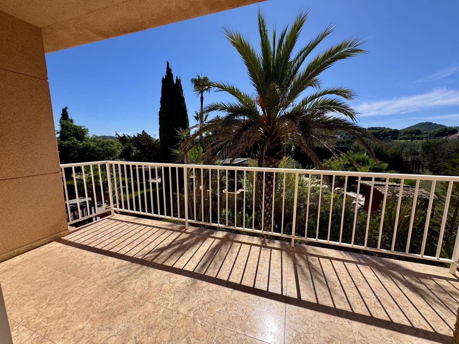 7 slaapkamer Villa te koop in La Manga Club met zwembad garage - € 565.000 (Ref: 10125060)