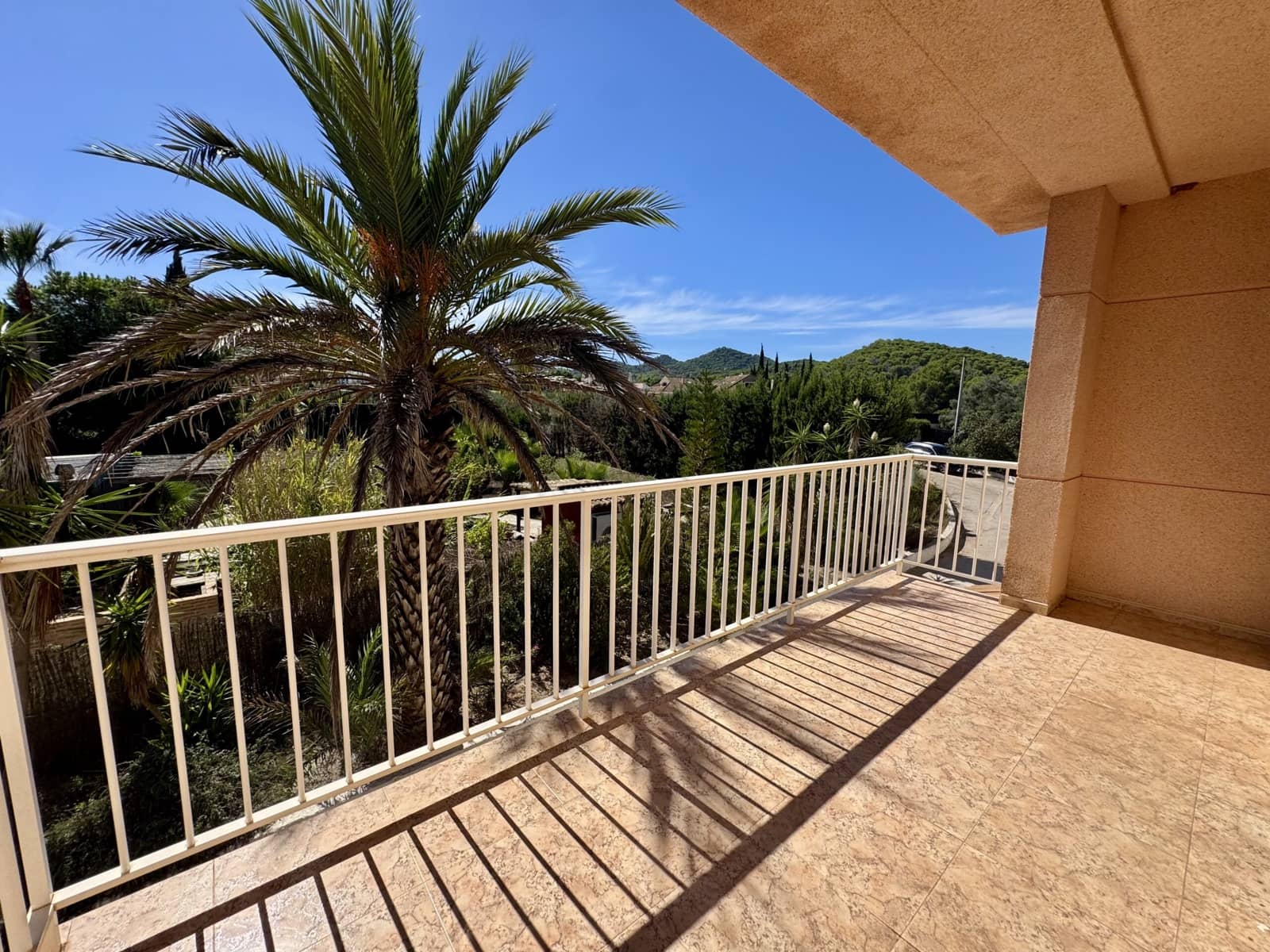 7 slaapkamer Villa te koop in La Manga Club met zwembad garage - € 565.000 (Ref: 10125060)