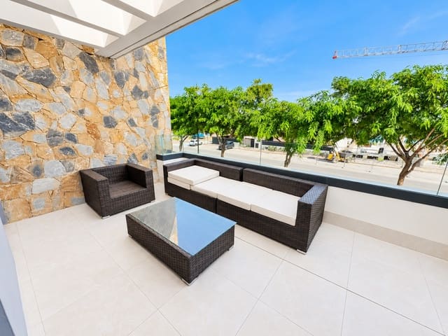 4 Zimmer Villa zu verkaufen in Torre-Pacheco mit Pool - 615.000 € (Ref: 10136601)