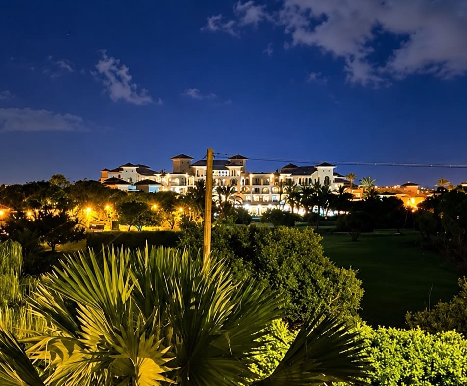 2 sovrum Lägenhet till salu i Mar Menor Golf Resort med pool garage - 249 950 € (Ref: 10144966)