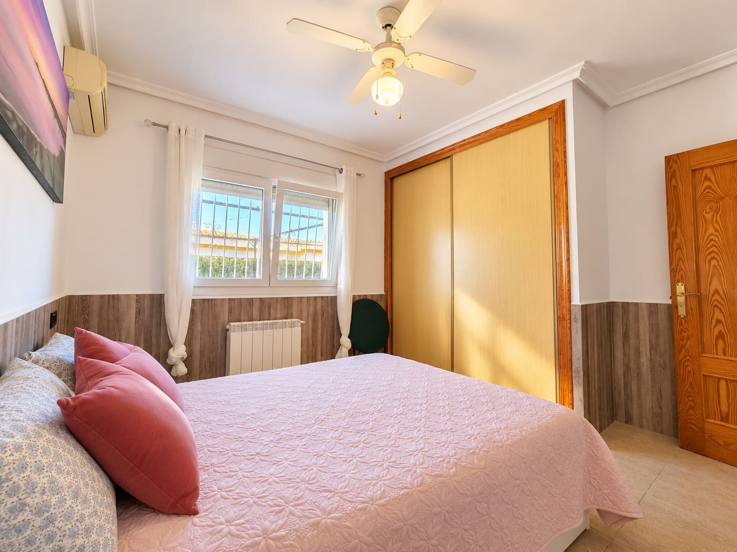 4 quarto Moradia para venda em Gea y Truyols com piscina garagem - 249 950 € (Ref: 10145227)