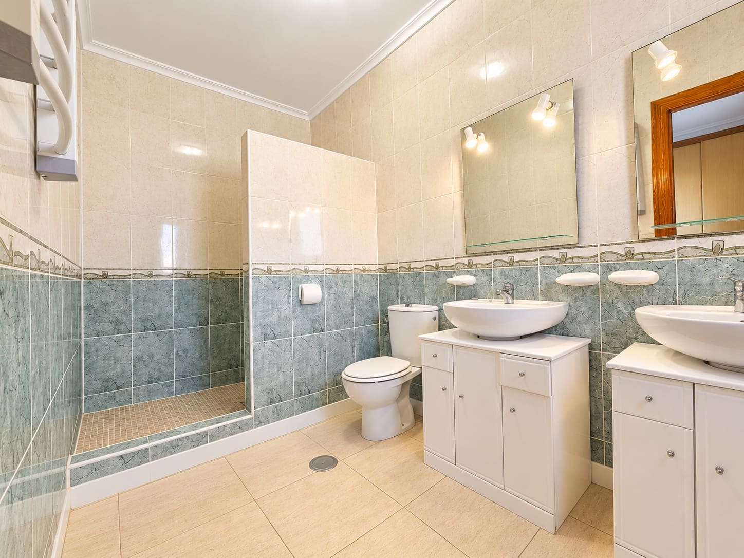 4 quarto Moradia para venda em Gea y Truyols com piscina garagem - 249 950 € (Ref: 10145227)