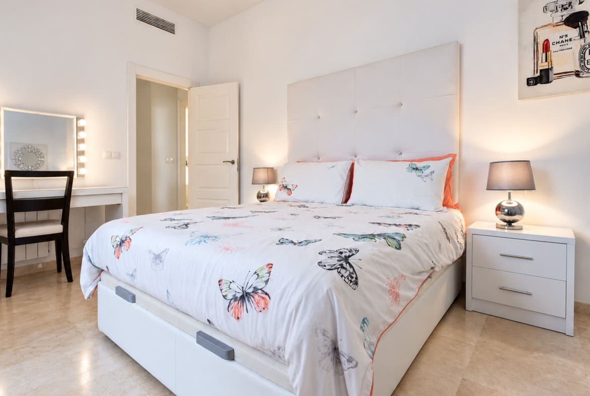 5 bedroom Villa for sale in El Valle Golf Resort with pool - € 949,500 (Ref: 10153110)