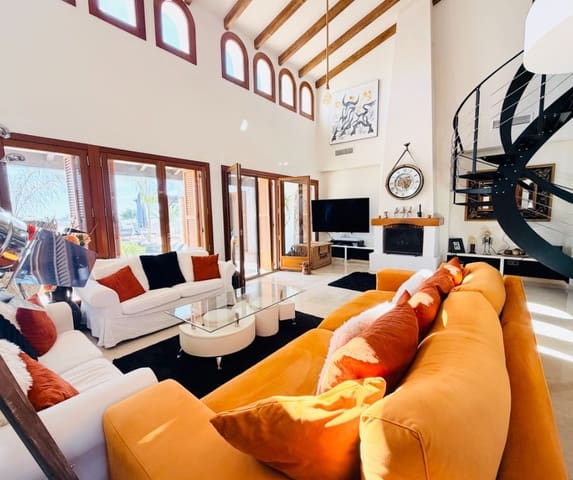 4 slaapkamer Villa te koop in El Valle Golf Resort, Murcia stad met zwembad garage - € 925.000 (Ref: 10160327)