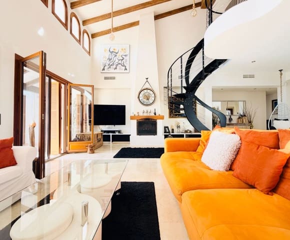 4 slaapkamer Villa te koop in El Valle Golf Resort, Murcia stad met zwembad garage - € 925.000 (Ref: 10160327)