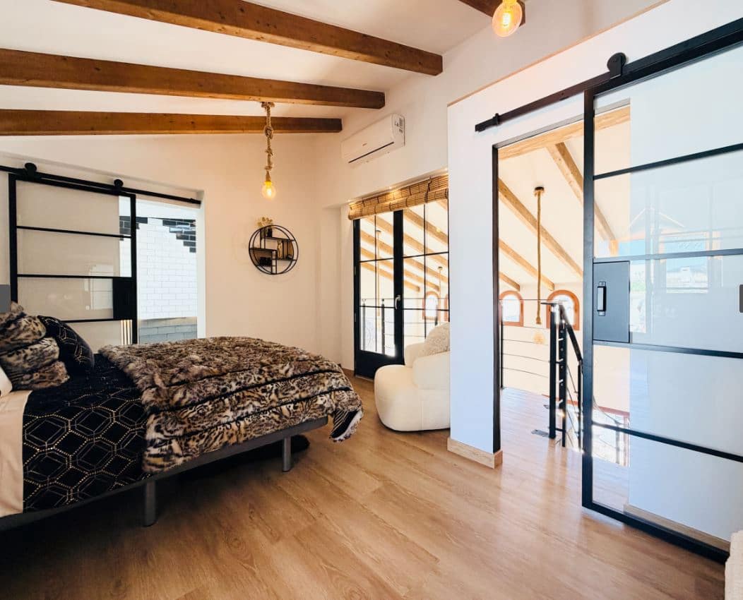 4 slaapkamer Villa te koop in El Valle Golf Resort met zwembad garage - € 925.000 (Ref: 10160327)
